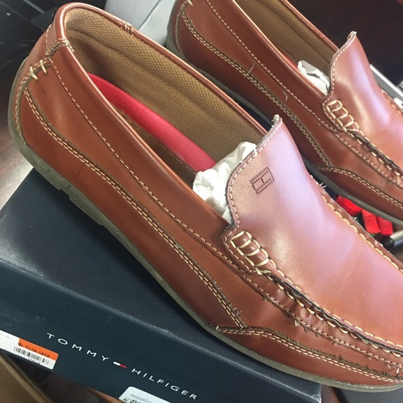 Tommy Hilfiger Dathan Loafer - Picture 1 of 8